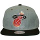 Casquette Strapback Mitchell & Ness - NBA Vintage Heather Grey Wool - Miami Heat