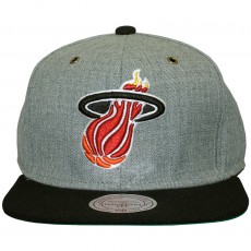 Casquette Strapback Mitchell & Ness - NBA Vintage Heather Grey Wool - Miami Heat