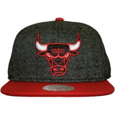 Casquette Snapback Mitchell And Ness - NBA Reverse Wool - Chicago Bulls - Black/Red