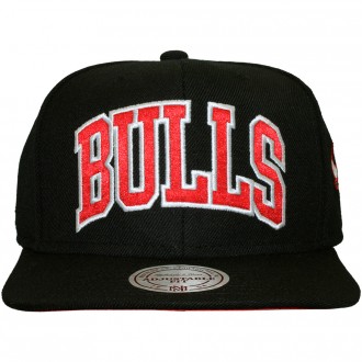 Casquette Snapback Mitchell And Ness - NBA Satin Arch - Chicago Bulls - Black