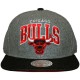 Casquette Snapback Mitchell And Ness - NBA Assist Heather Wool - Chicago Bulls - Grey / Black
