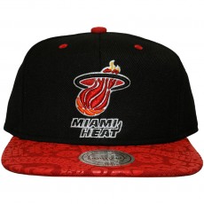 Casquette Snapback Mitchell And Ness - NBA Paisley Print - Miami Heat - Black / Red