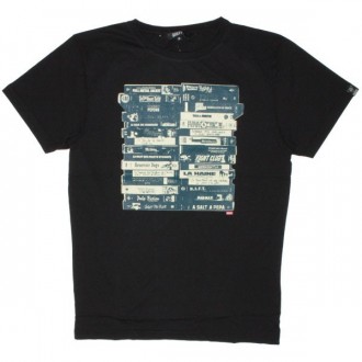 Qhuit T-Shirt - Mes VHS - Black